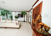 Selene City Hotel
