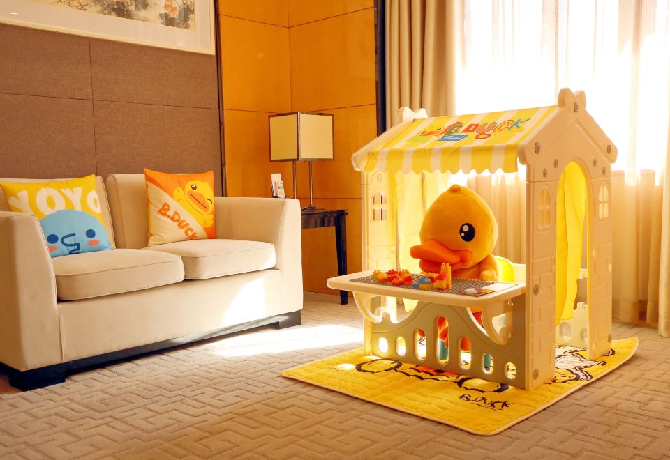 小黄鸭主题房