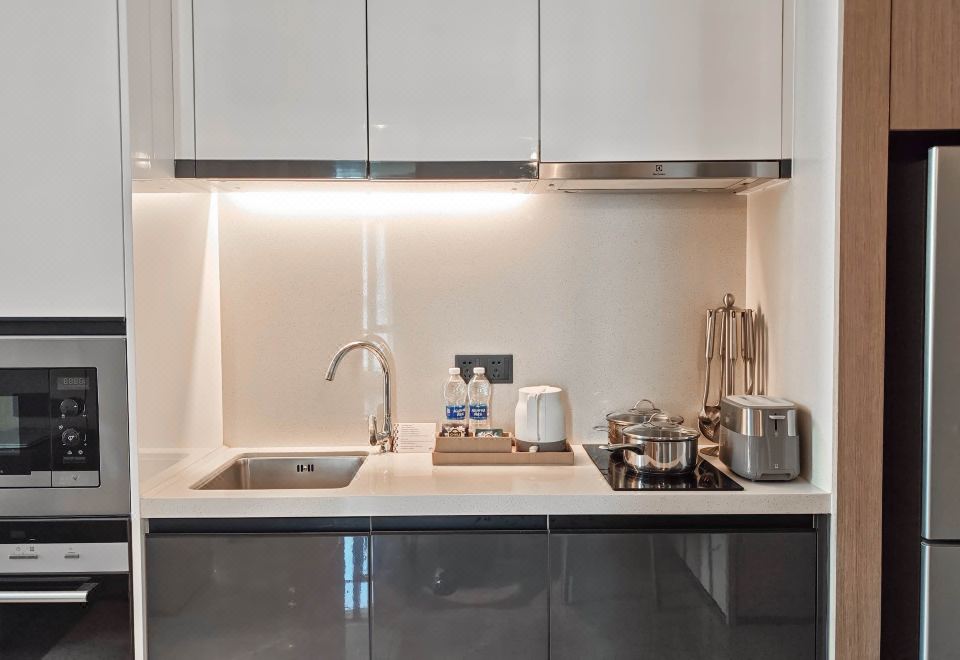 The Meixi Lake, Changsha Marriott Executive Apartments1 Bedroom Apartment, Lake View