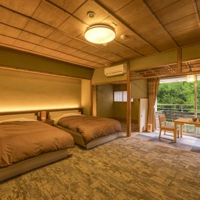 【禁煙】スタンダードツイン 内風呂なし 湯快リゾート 山中温泉 よしのや依緑園〈会席タイプ〉 クーポン