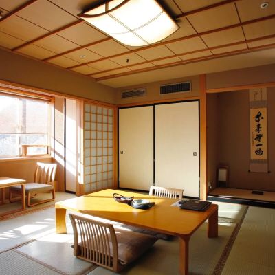 展望風呂付和室（60平米） 定山渓 第一 寶亭留 翠山亭 クーポン