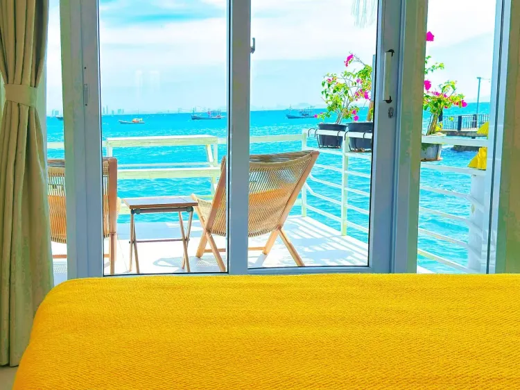 ห้องลักชัวรี่ควีนไซส์วิวทะเล