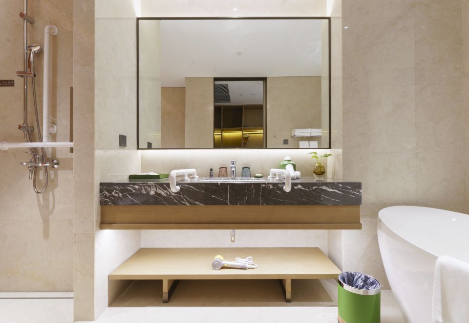 无障碍豪华阳台标间