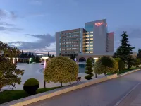 Ramada Plaza by Wyndham Gence Hotels in Gandja