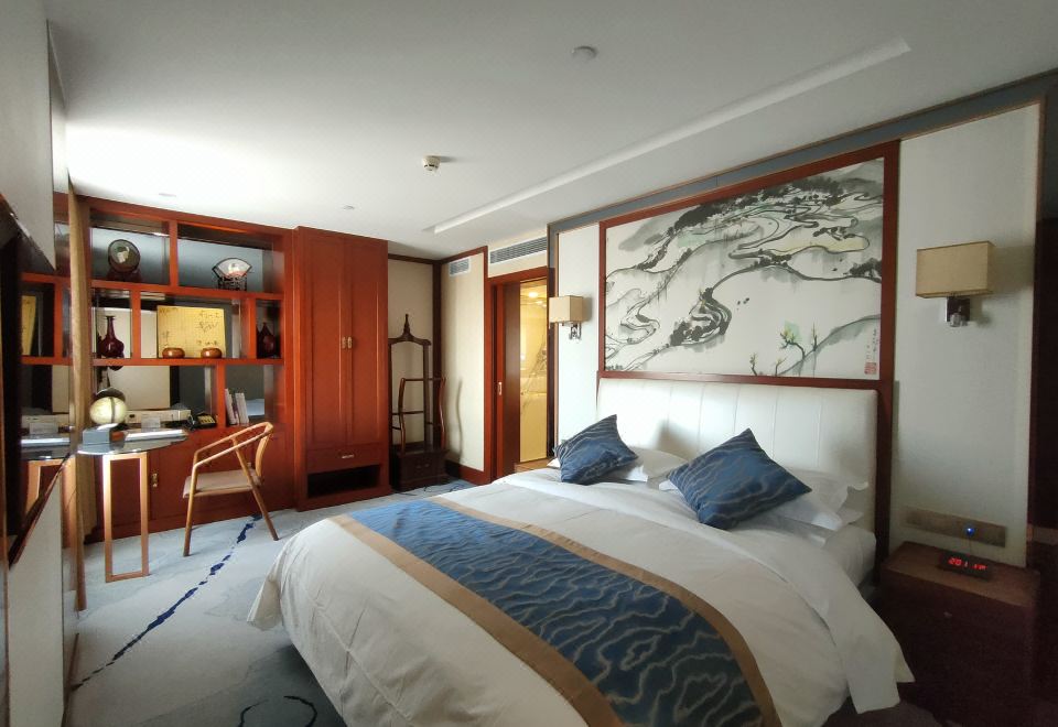 行政套房（零壓深睡眠記憶枕+高回彈乳膠床墊）