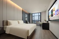 Atour Hotel Fuyang Yingzhou Wanda Plaza