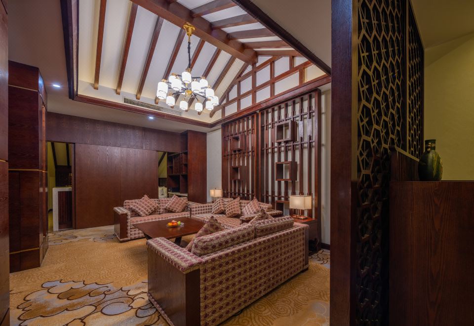 Snow Mountain Premier Suite