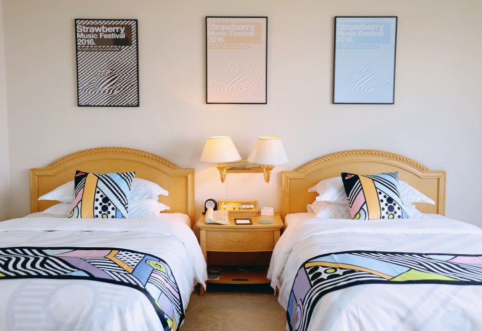 草莓音樂雙床房
