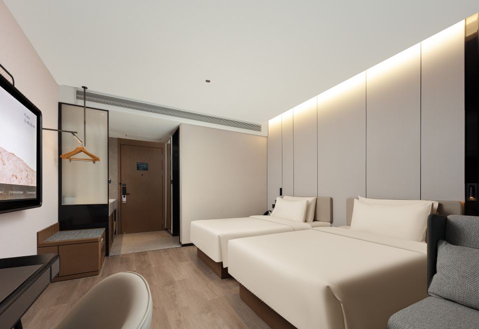 Superior 2-bed Room