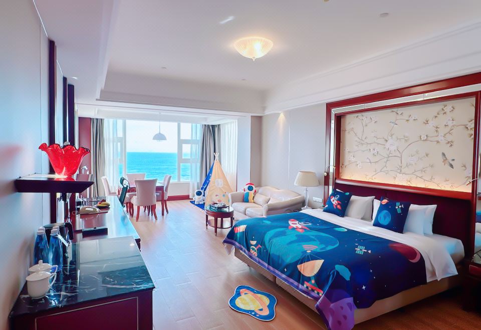 海景亲子大床房（海景落地窗，帐篷童趣）