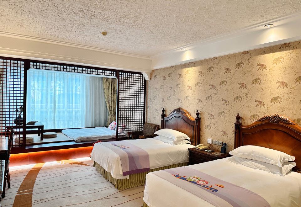 榻榻米亲子家庭房