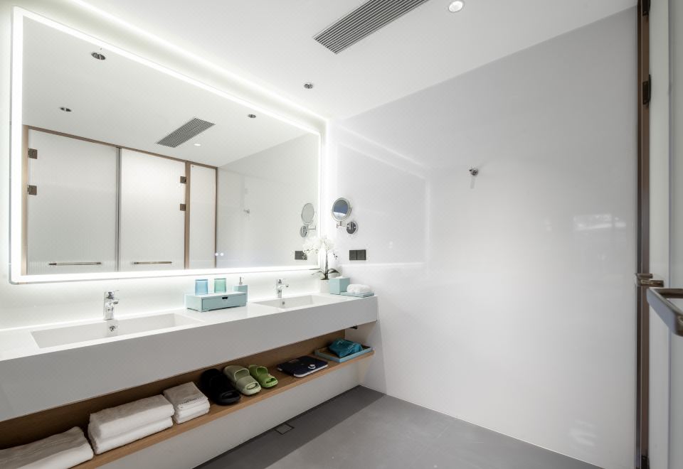 親子雙床房（智能客控+MINI吧+天然乳膠枕）