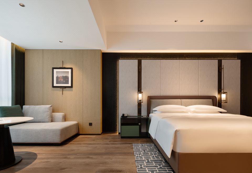 豪華大床房【超大陽台落地窗+絕美視野】