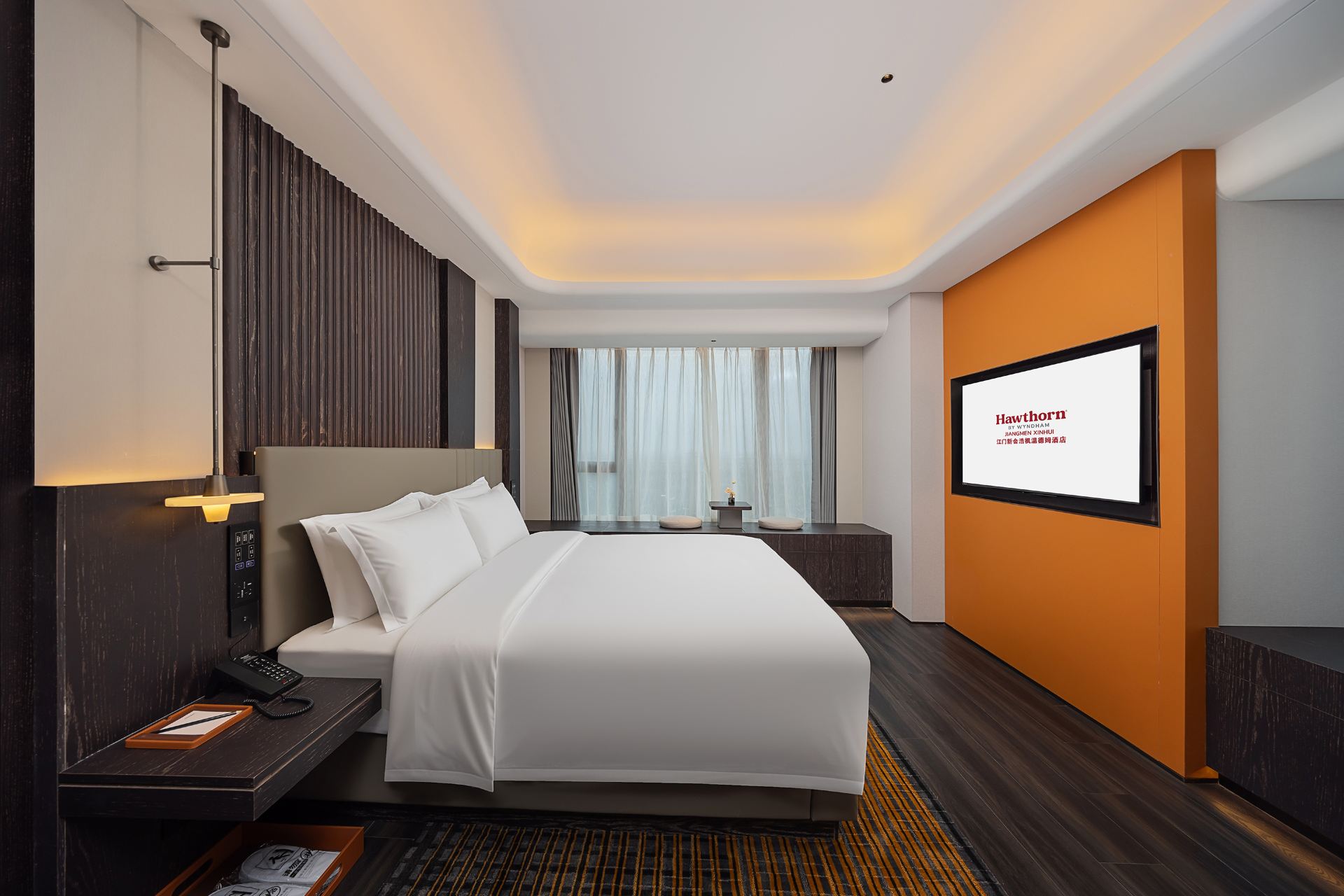 Suite - 2-Room (1 Living Room)
