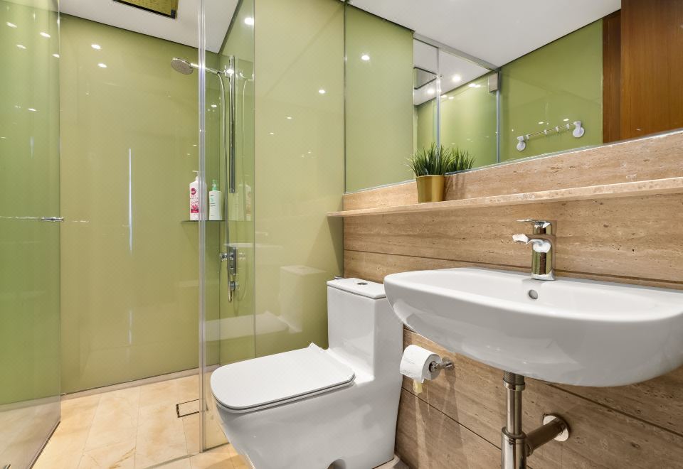 Sky Suites KLCC Homestay by BIRDY STAYDeluxe Apartment