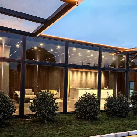 Luoping Laiye Hotel