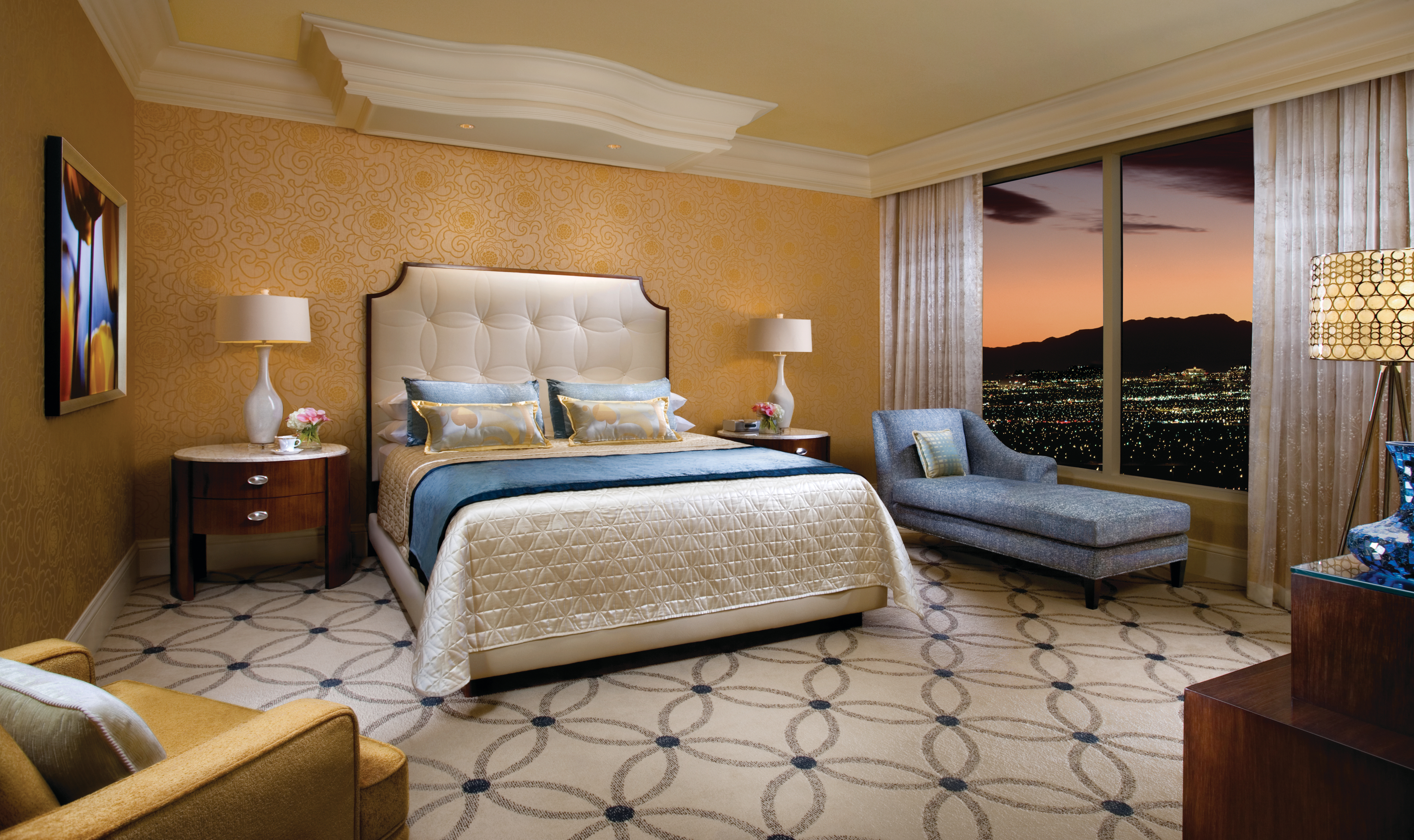 Bellagio Premier King Room Review - Take a Look Inside!