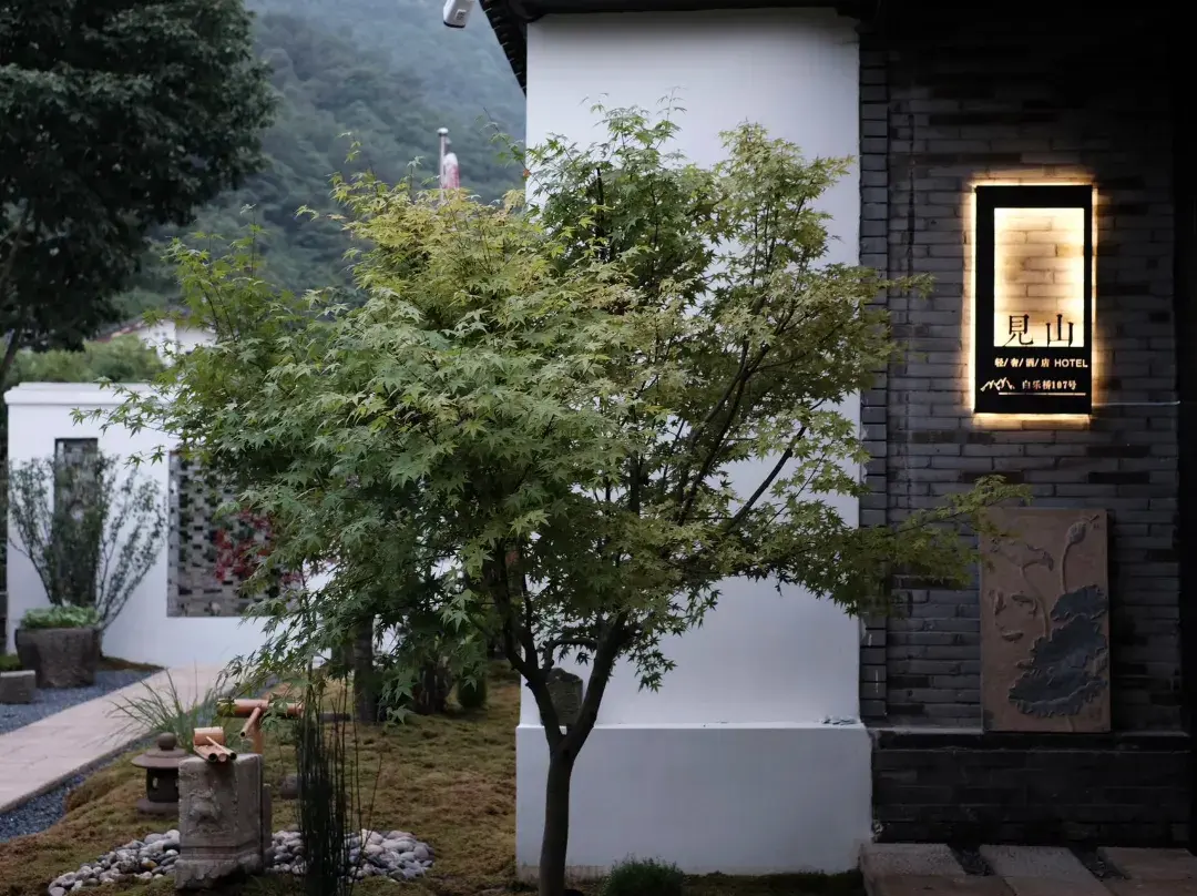 Hangzhou Jianshan Light Luxury Hotel - Hangzhou