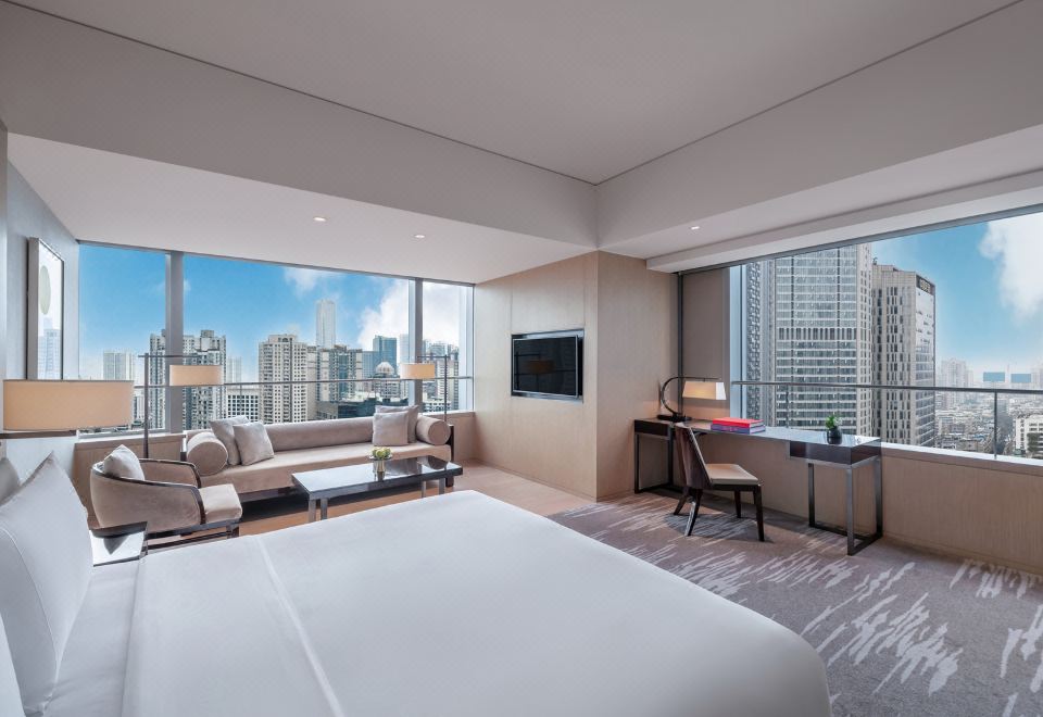 N3尊贵寺景大床房