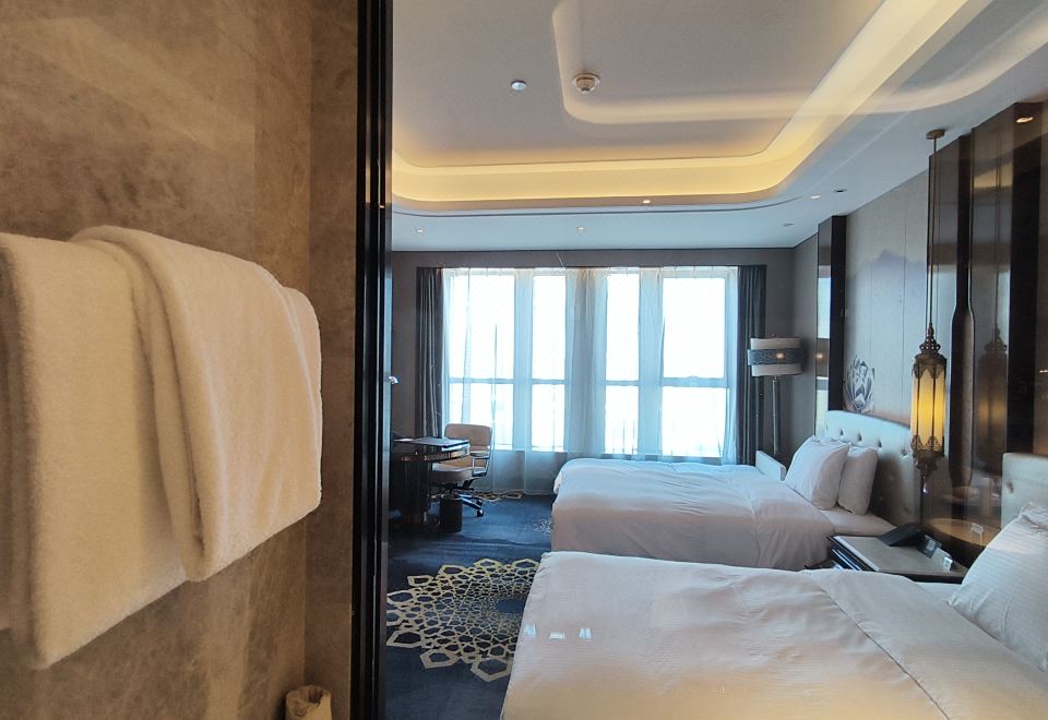 Wanda Vista UrumqiComfy 2-bed Room