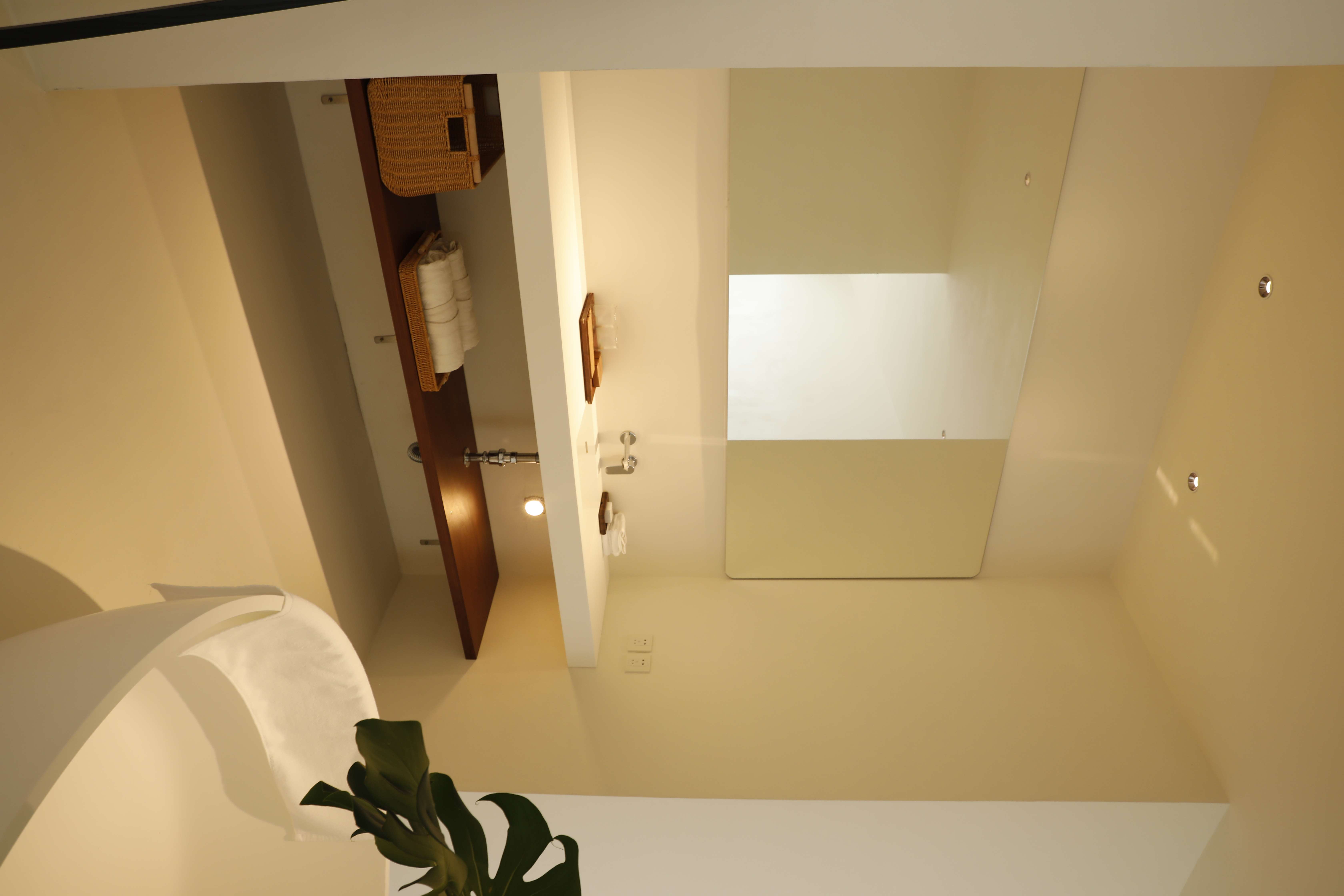 你看起来很好吃 丨园景浴缸大床房（全屋进口微水泥，科勒衞浴，金可儿床垫，网红冰箱）