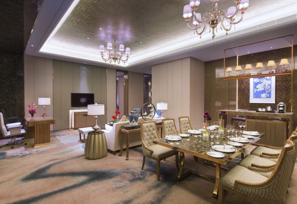 Wanda Vista NanningChiarman Suite