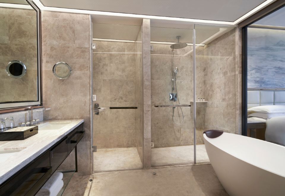 Sheraton Zhuhai HotelAmbassador Suite