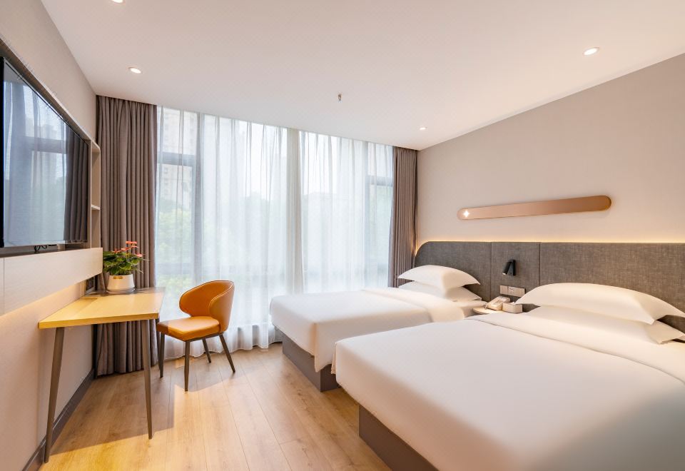 高級雙床房「溫馨舒適+樂享陽光房+可投屏電視」