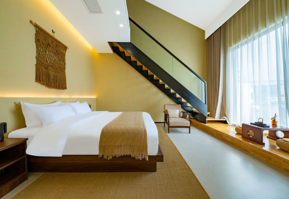 Sangyu High Floor Scenic Loft With Two Double Beds (Zen Tea Table + Children ’ S Tent + Smart Toilet + Constant Temperature Shower + Zero Pressure Mattress + Quality Bathroom Linens)