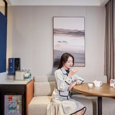 行政影音大床房-回彈Spa記憶枕+智能客控 杭州西湖湖濱中山北路亞朵飯店優惠