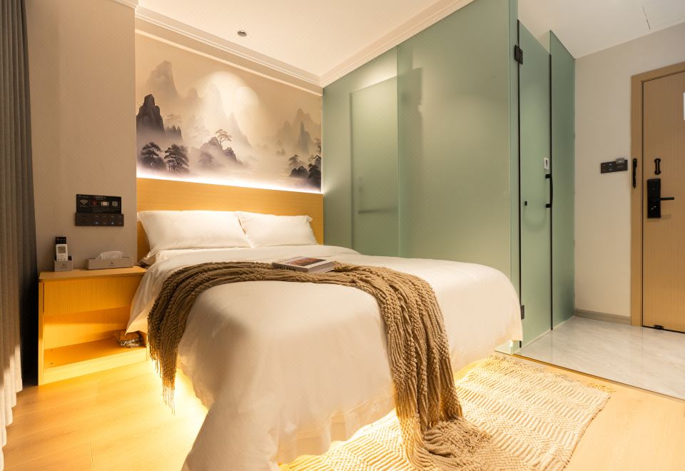 Handpicked Mini Double Bed Room (Smart Voice Control)