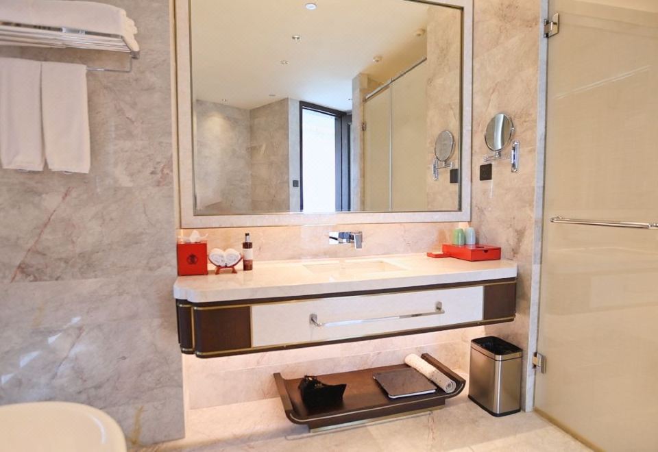 Luxury Hotel HangzhouSuite