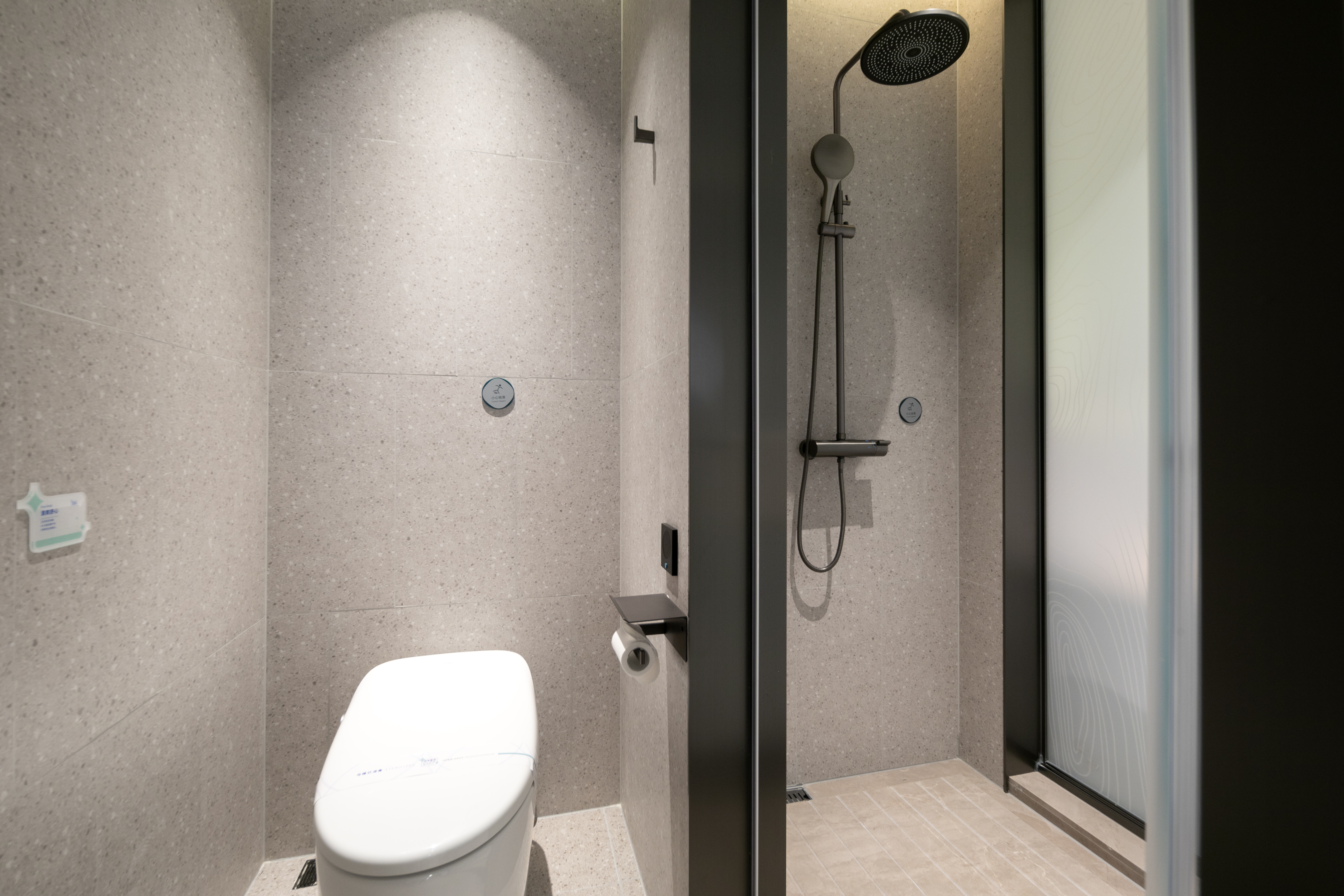 纯净大床房（慕思床垫+空气净化器+除蟎仪）