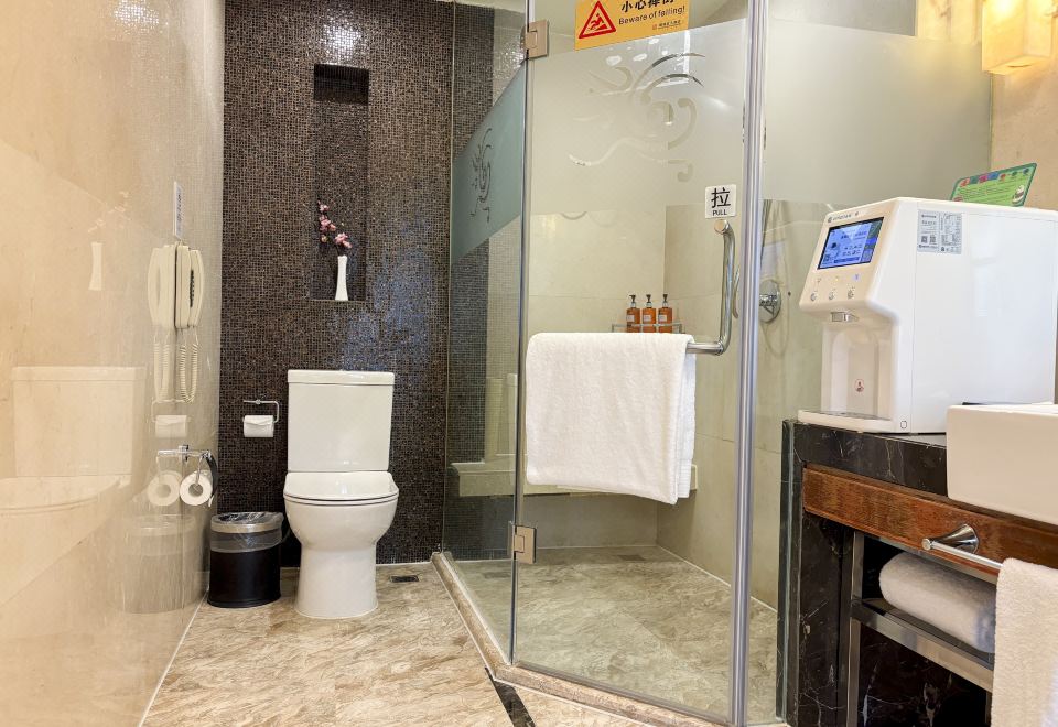 行政榻榻米大床房（榻榻米茶台+舒适床垫）