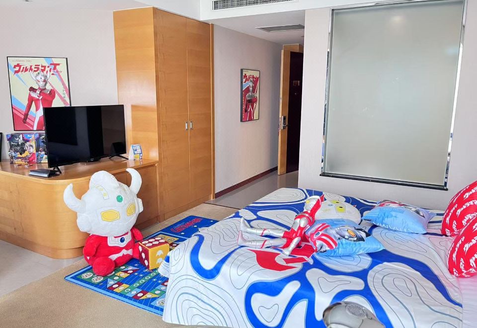 奧特曼主題親子房