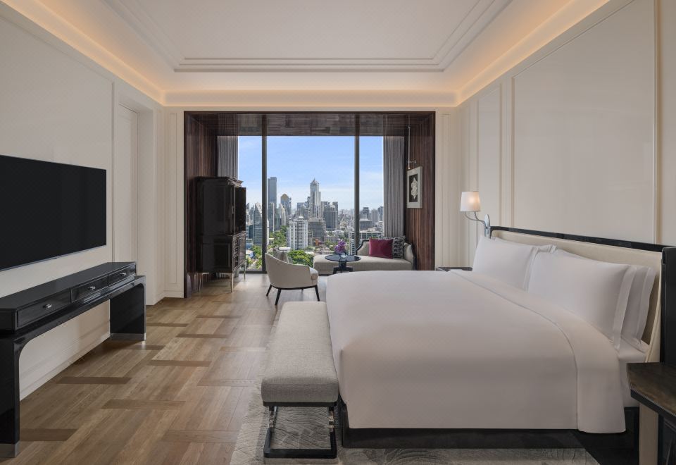 丽思卡尔顿套房（三卧室、可俯瞰 Lumpini 公园美景、可享用酒廊）