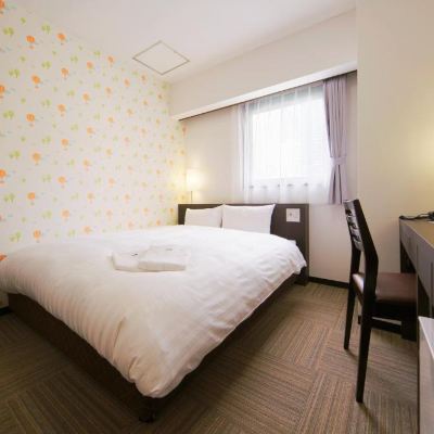 ダブルルーム(喫煙)　2名利用 ホテルウィングインターナショナル湘南藤沢 クーポン