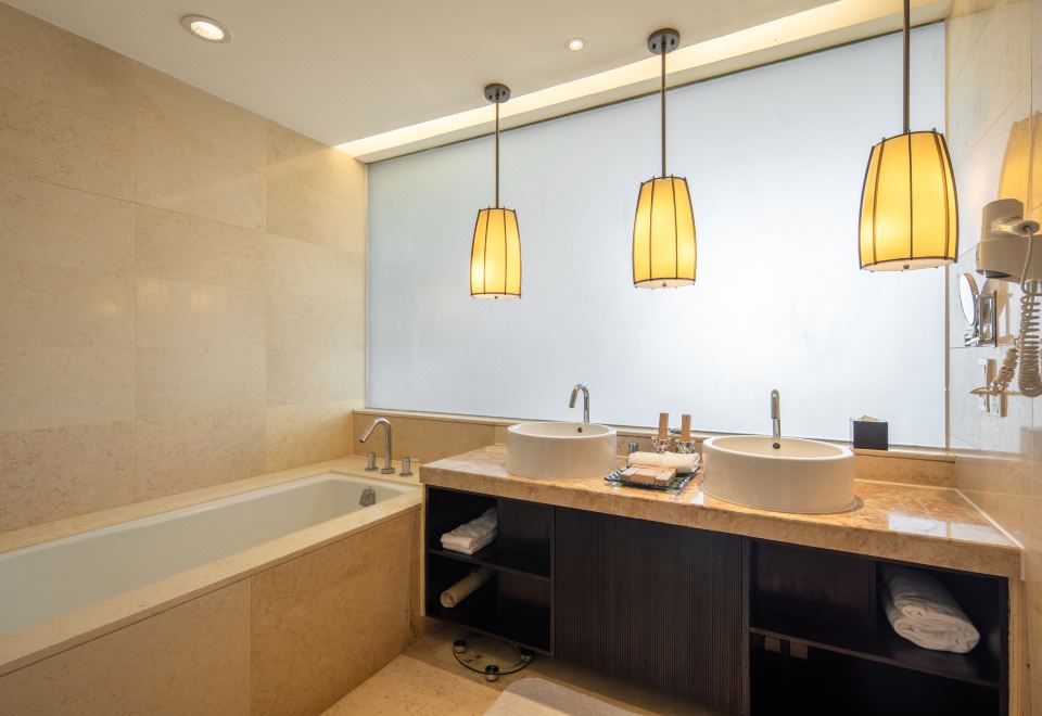 天王星园景大床套房