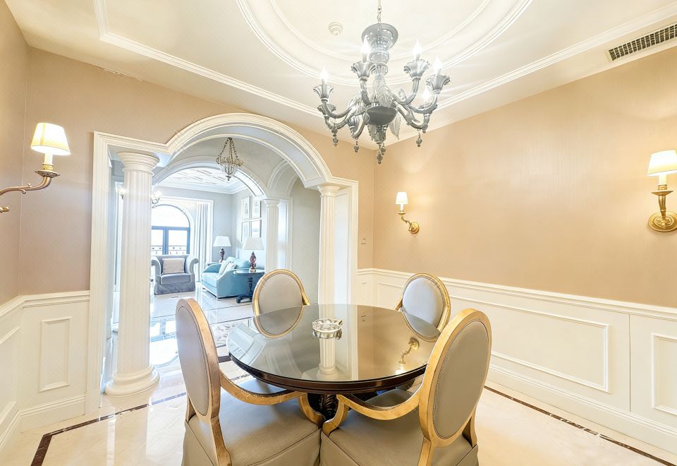 180度观景｜美式会客厅套房