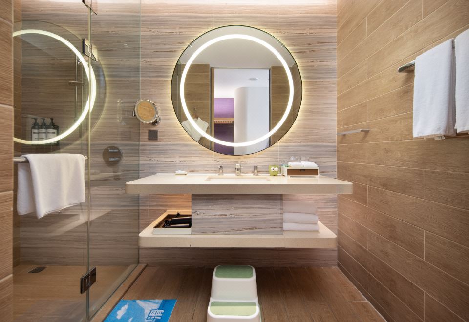 企鵝帕西親子雙床房