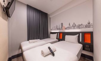easyHotel Cardiff - Housity
