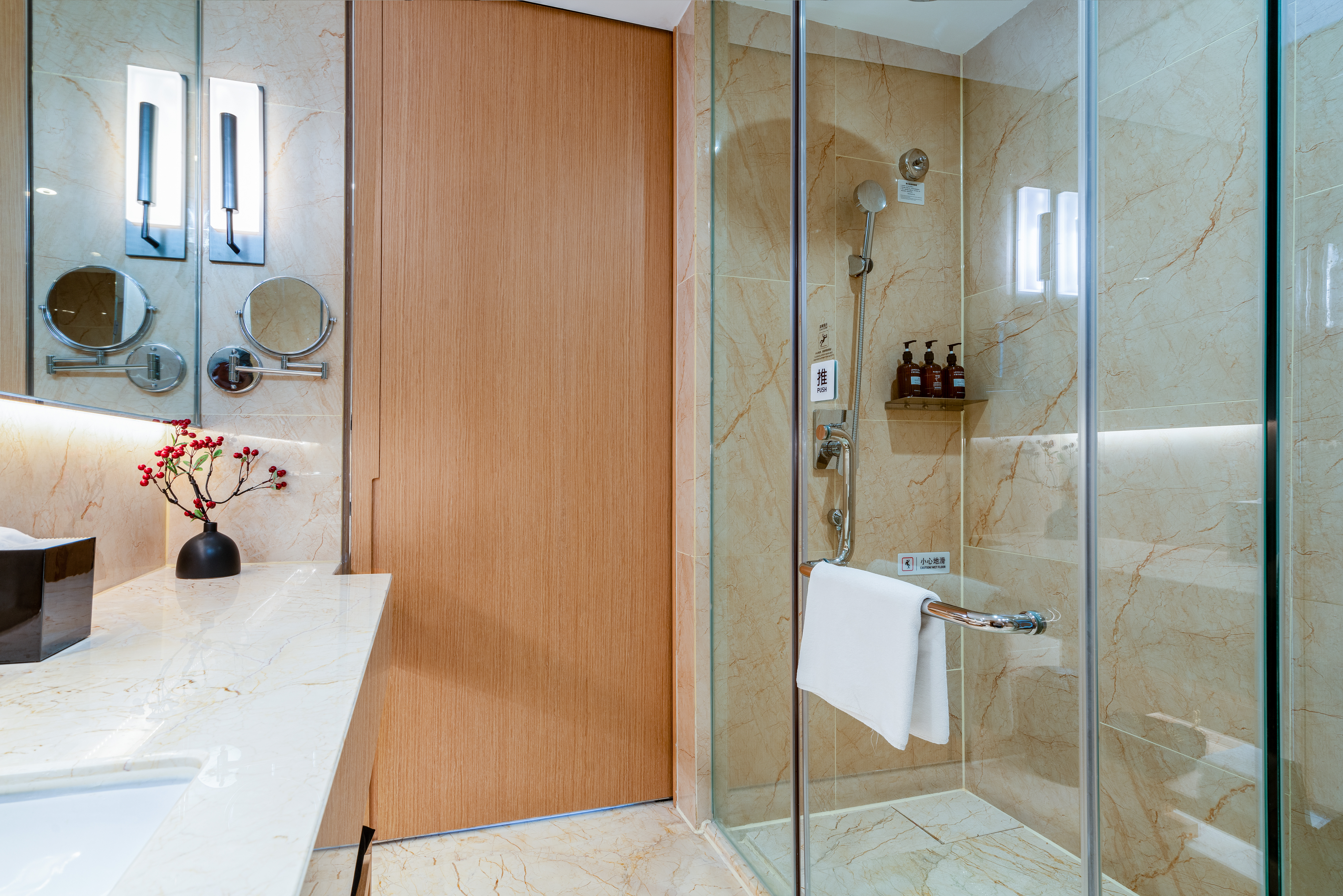 悠享?河景商务双床房