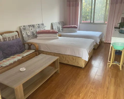 Chenggu Bureau of Grain Guest House Hotels in Chenggu