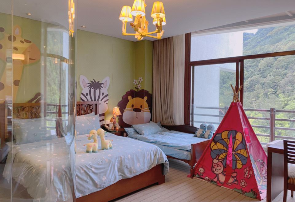 动物派对亲子房