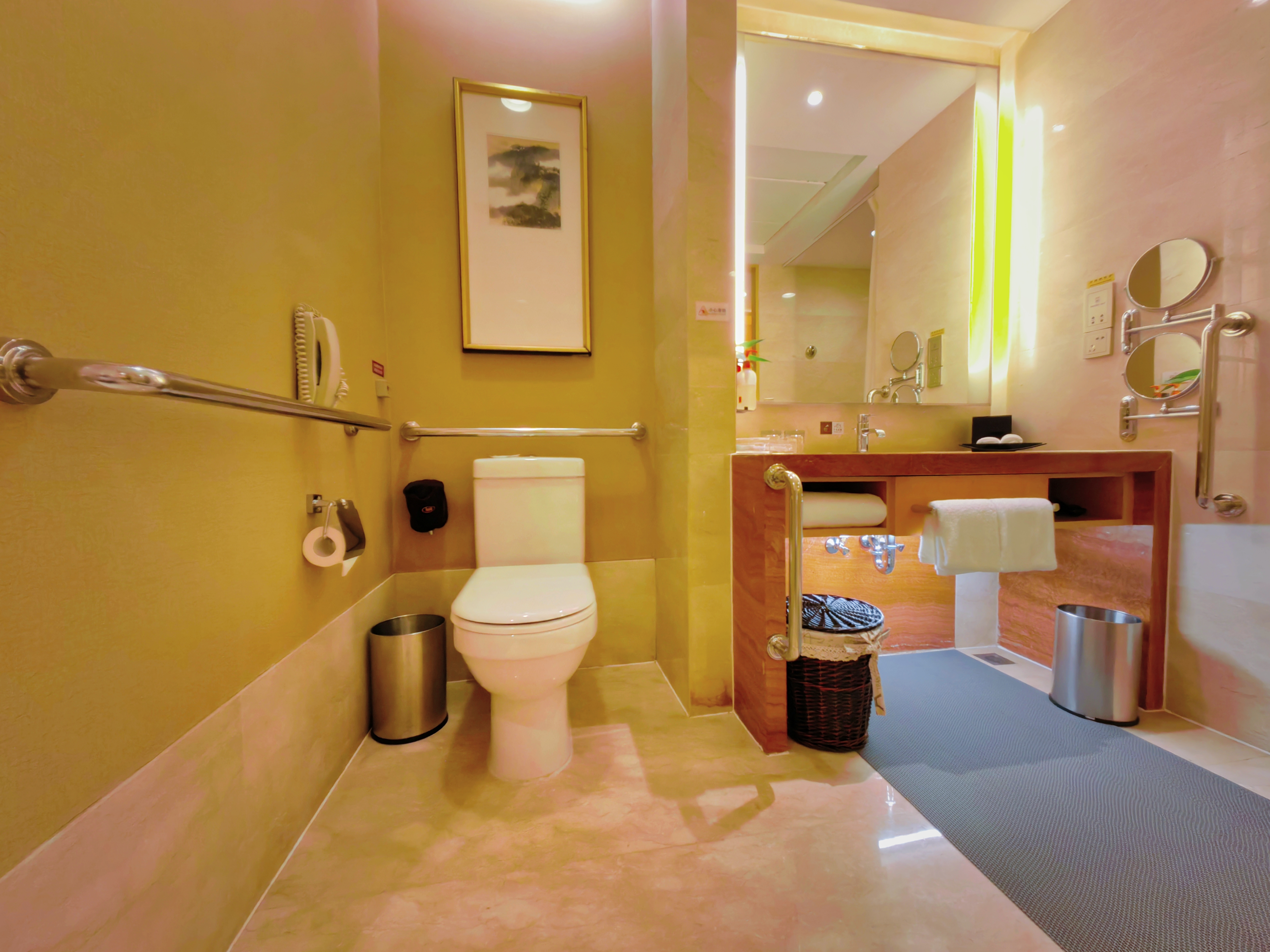 皇冠老友会大床房（银发族）