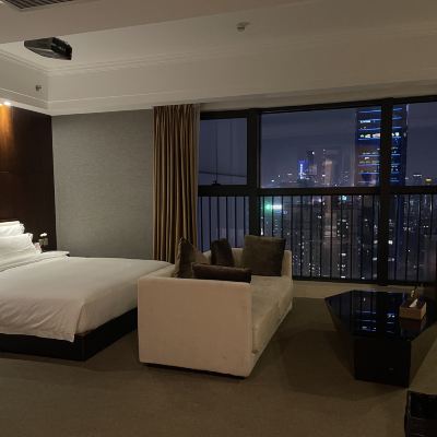 Sky Large Screen Projection Room 美豪酒店(深圳羅湖大劇院萬象城店)優惠