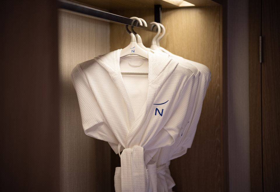 高級山景大床房