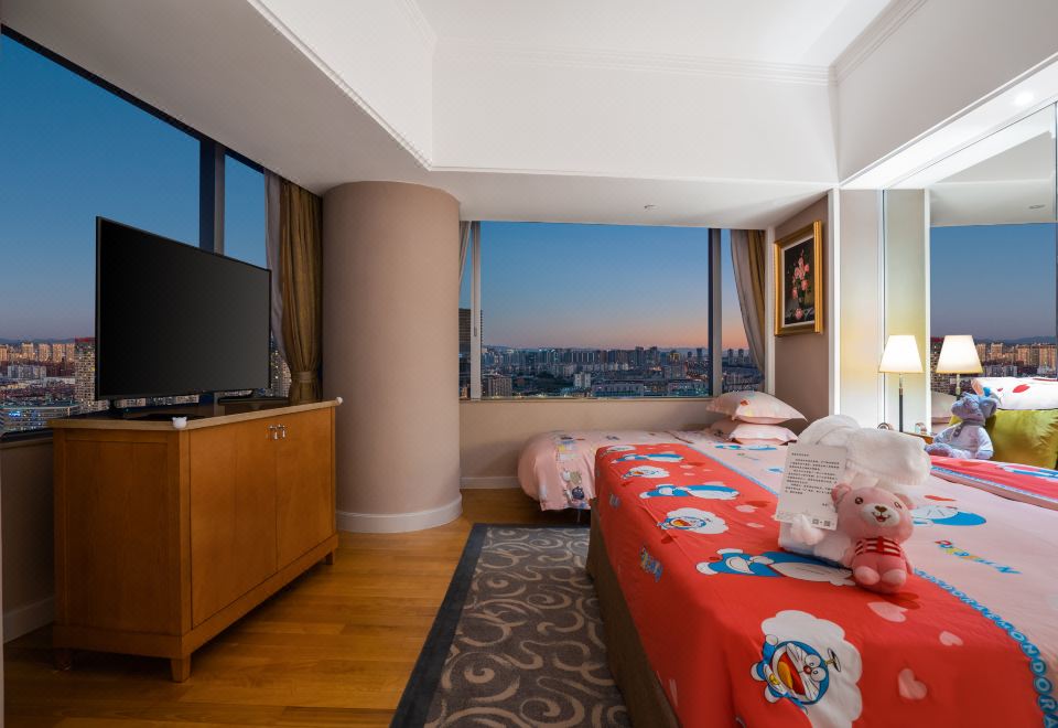 觀景親子套房「親子布置+大小床可住三人+小童洗漱用品」