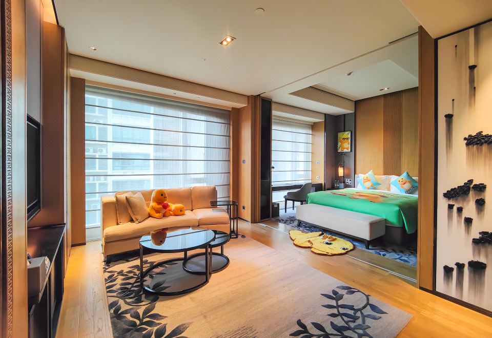 奶龙主题大床房