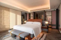 Renaissance Hotel Korla